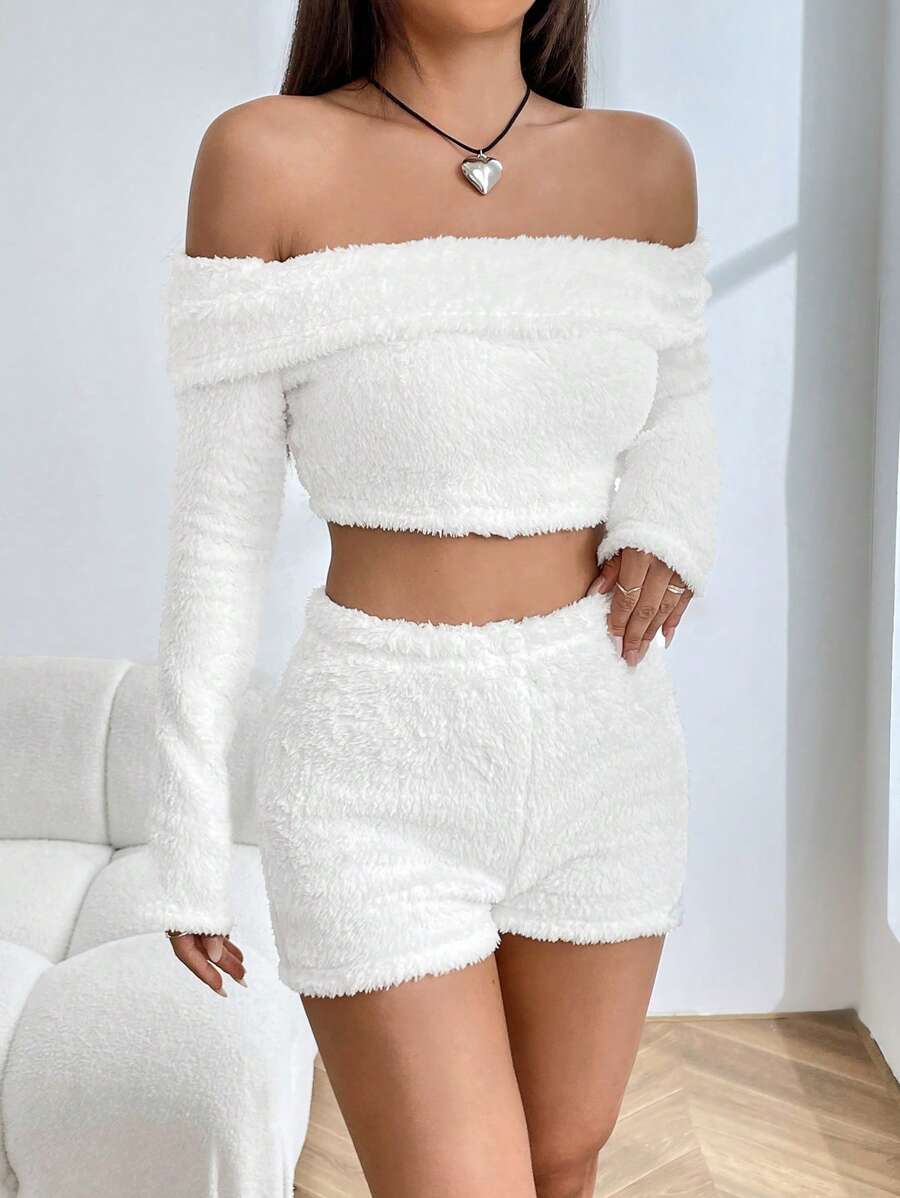 SHEIN EZwear 一字肩短款法蘭絨上衣和短褲 - 白色 - 查看 1