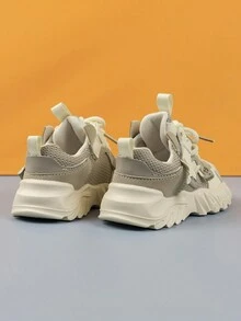 孩子們的競技鞋