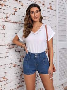 SHEIN Essnce 有蓋口袋牛仔短褲 - 中等水洗藍 - 查看 3