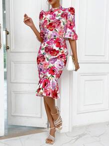 SHEIN Privé 花卉印花荷葉邊袖魚尾下擺洋裝 - 彩色 - 查看 1