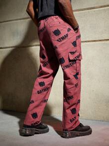 ROMWE MEN Batman X ROMWE Guys Letter & Cartoon Graphic Flap Pocket Side Drawstring Waist Cargo Pants - Multicolor - View 2