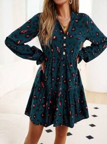 SHEIN Clasi 滿版印花喇叭袖荷葉邊娃娃裙