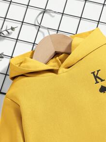 SHEIN 休閒黃色紙牌印花男嬰兒連帽運動衫