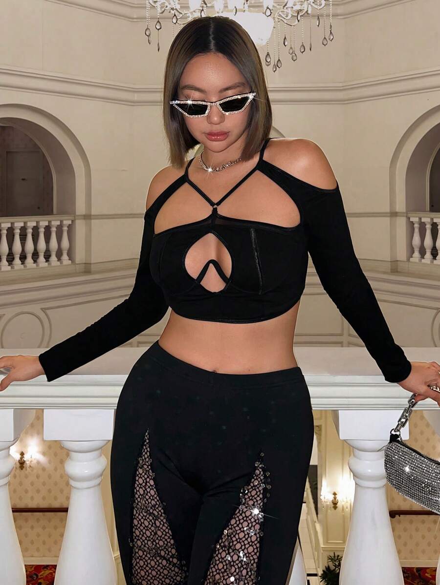 SHEIN ICON 正面鏤空短款T恤 - 黑色 - 查看 1