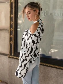 SHEIN Privé Allover Print Asymmetrical Neck Blouse - White - View 4