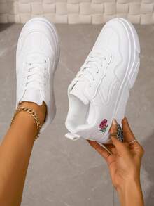 Casual Flat Skate Shoes For Women, Non-slip Sports Shoes - White - View 3