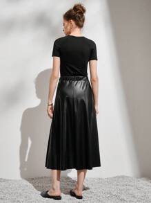 Cut Out Front Slim Fit Bodysuit - Black - View 2