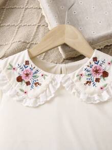 SHEIN 女小童花卉刺繡誇大領口喇叭袖襯衫和褶邊洋裝 - 棕色 - 查看 6