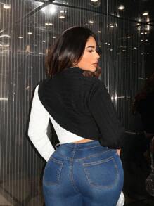 SHEIN SXY 雙色小高領短款毛衣 - 黑與白 - 查看 3