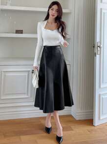 DAZY 高腰PU皮革喇叭裙 - 黑色 - 查看 3