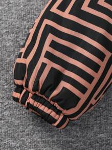 SHEIN Tween Girl 1 件装全身印花抽绳腰带连帽棉服外套 - 卡其色 - 查看 6