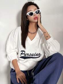 DAZY Đồ họa Chữ cái Thả vai Áo nỉ - trắng - Xem 8