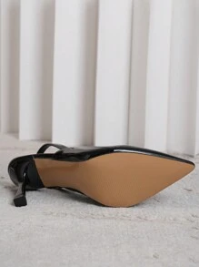Elegant Pointed Toe Low Vamp Patent Leather High Heel Pumps With Thin Heels And T-Strap Design, Classic Style For Spring And Autumn