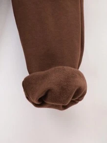 SHEIN 男童泰迪熊图案毛绒连帽卫衣，带斜插口袋和英文印花肩带斜挎包套装，抓绒面料，加厚款 - 棕色 - 查看 13