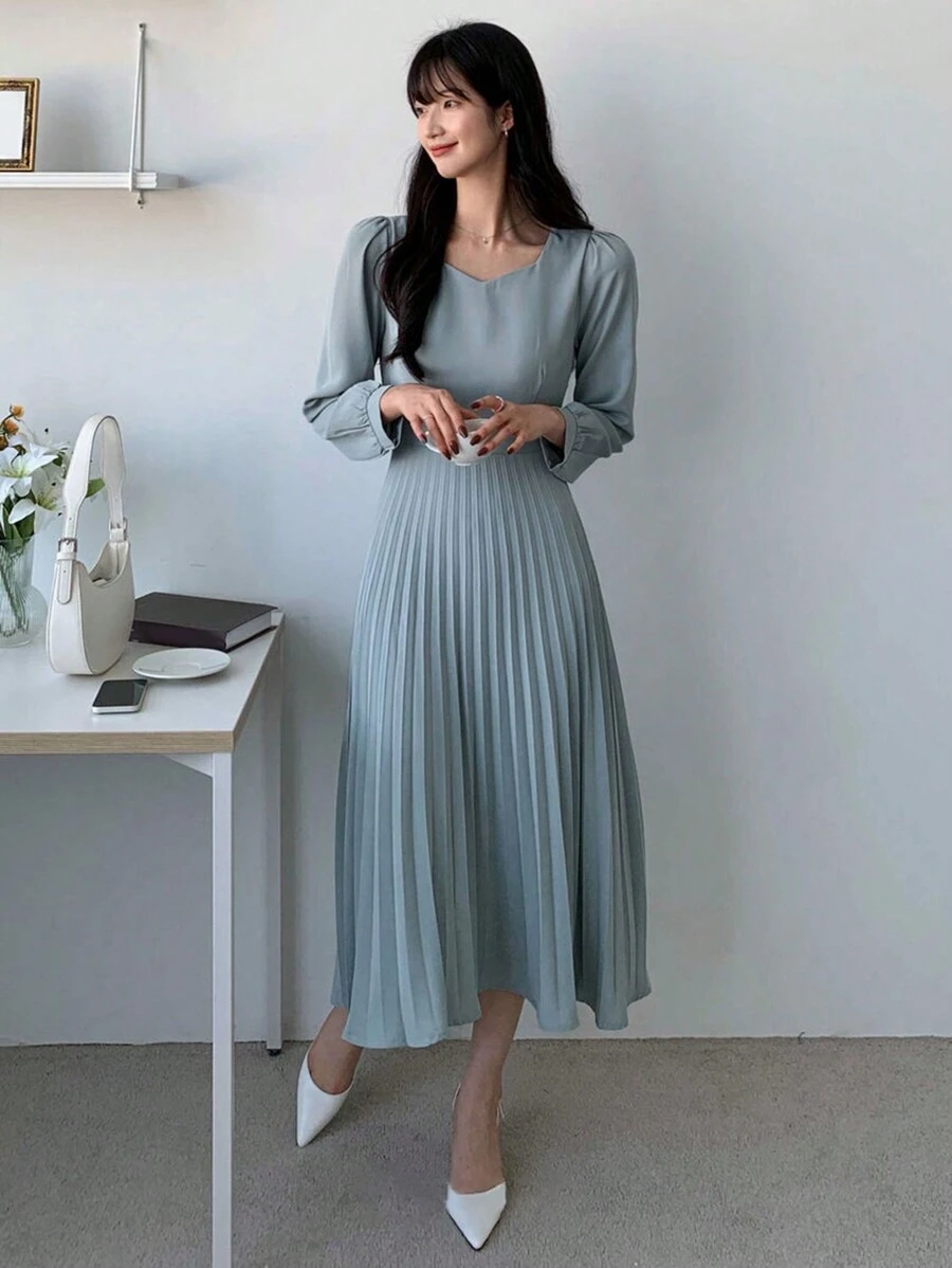 DAZY Chất rắn Viền xếp Váy chữ A - Màu xanh lam - Xem 1