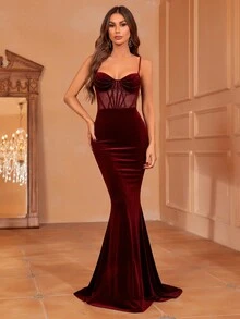 Faeriesty 链条细节透视网眼紧身胸衣天鹅绒吊带连衣裙