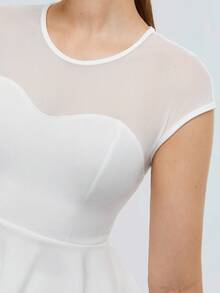 BizChic 網布抵肩荷葉邊上衣和緊身半身裙套裝