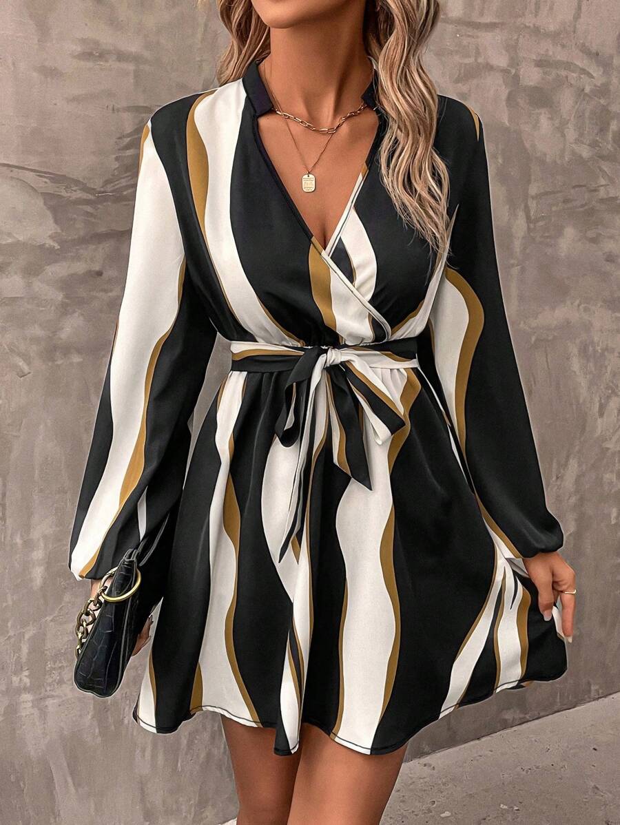 SHEIN Clasi 撞色燈籠袖繫腰帶洋裝 - 黑色 - 查看 1