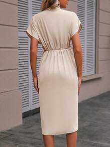 SHEIN LUNE 素色蝙蝠袖前收褶洋裝 - 杏色 - 查看 2