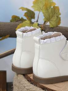 女童甜美仙女風短靴 蝴蝶結蕾絲裝飾 秋冬時尚保暖 - 白色 - 查看 3