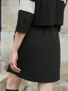 RueChic Button Detail Split Hem Skirt