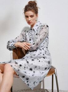 Vestido camisero con estampado con botón delantero - Blanco - Ver 6