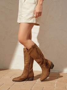 SheIn VCAY 女性流蘇裝飾尖頭粗跟經典靴,時尚仿麂皮時尚靴子 - 駝色 - 查看 4