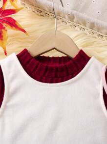 SHEIN Young Girl Mock Neck Tee & Cartoon Graphic Dress - Red and White - View 4