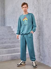 SHEIN Teen Boy Cartoon Graphic Pullover & Sweatpants - Green - View 3