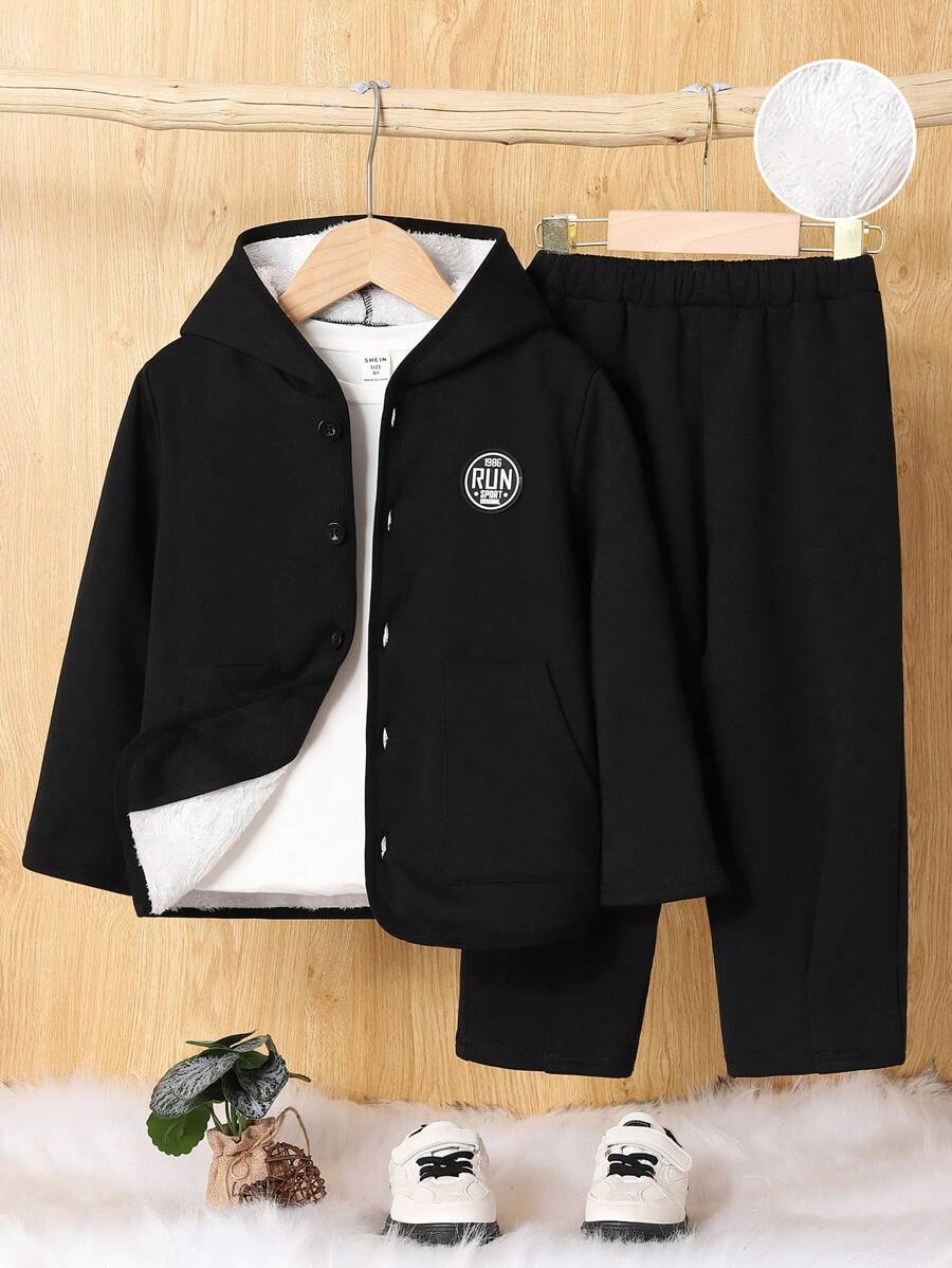 SHEIN 男小童字母貼布加絨內裏連帽夾克和褲子不帶T恤 - 黑色 - 查看 1
