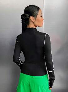 Coolane 頂針小高領T恤 - 黑色 - 查看 2