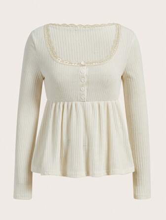 Kawaii T-shirt Ourlet En Dentelle À Bouton À Volants