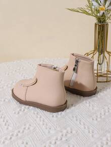 女孩可愛卡通設計時尚靴子帶兔子耳朵,拉鍊閉合和襯墊在英倫風情適合冬天,和嬰幼兒雪地靴