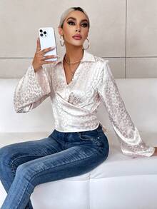 SHEIN Privé 豹紋提花喇叭袖繫帶緞面襯衫 - 杏色 - 查看 4