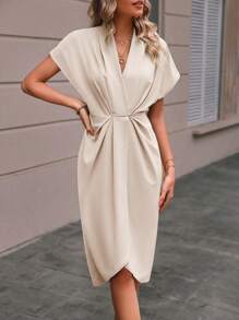 SHEIN LUNE 素色蝙蝠袖前收褶洋裝 - 杏色 - 查看 3