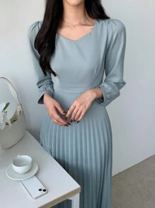 DAZY Chất rắn Viền xếp Váy chữ A - Màu xanh lam - Xem 5