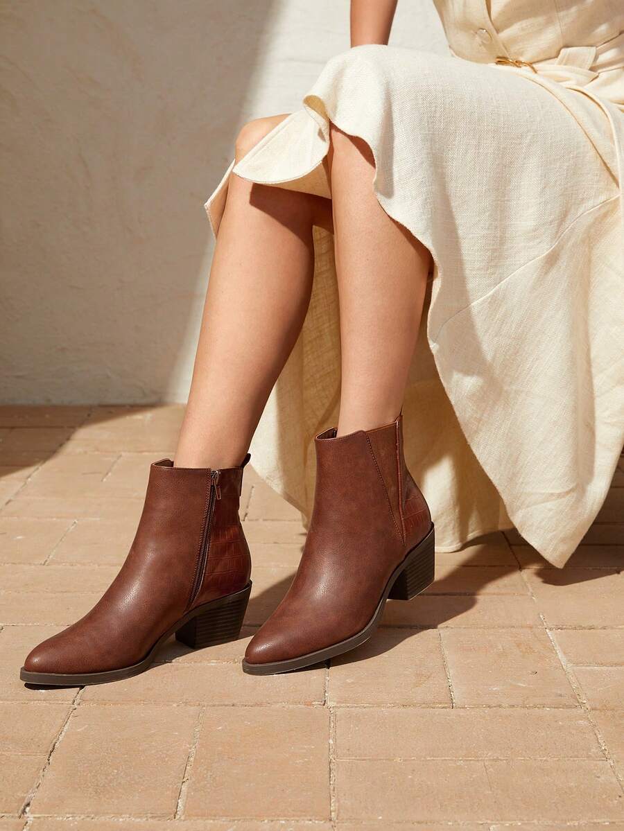 SheIn VCAY Women's Fashionable Outdoor Boots - Brown - View 1