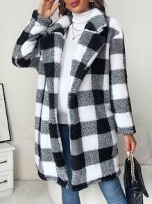 SHEIN 孕婦大方格圖案落肩袖絨毛外套 - 黑與白 - 查看 1