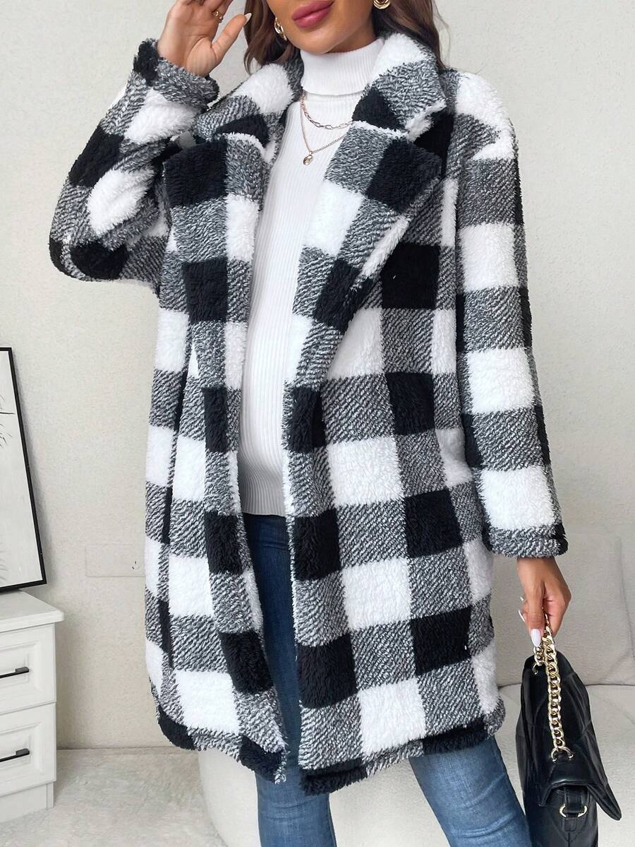 SHEIN 孕婦大方格圖案落肩袖絨毛外套 - 黑與白 - 查看 1