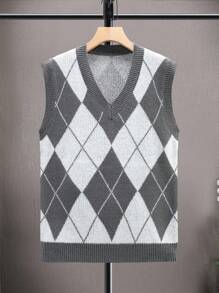 Aesthetic Post--Men Argyle Pattern Sweater Vest - Light Grey - View 1