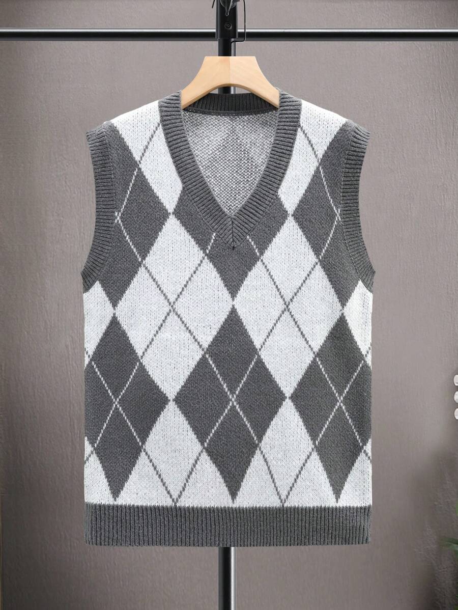 Aesthetic Post--Men Argyle Pattern Sweater Vest - Light Grey - View 1