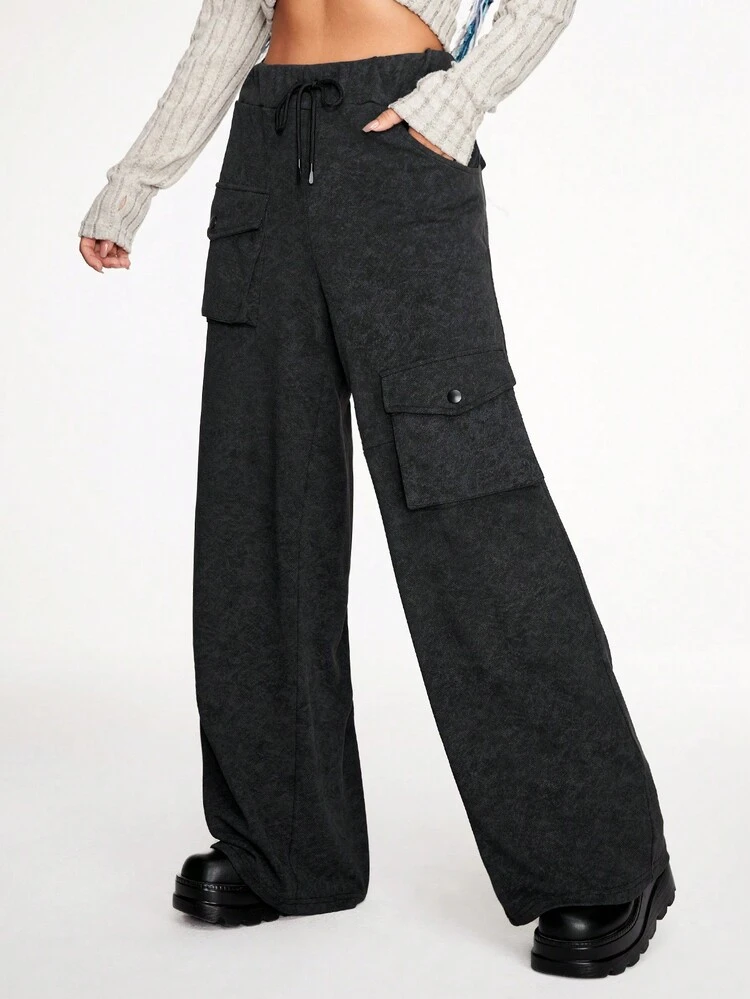 Flap Pocket Side Drawstring Waist Cargo Pants