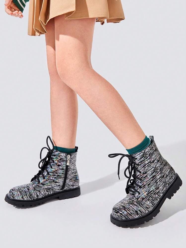 Fashionable And Warm Street Style Short Boots For Girls With Multiple Color Decorations, Flat Heel And Thermal Lined
