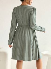 SHEIN 孕婦 V 領羅紋針織洋裝 - 軍綠色 - 查看 2