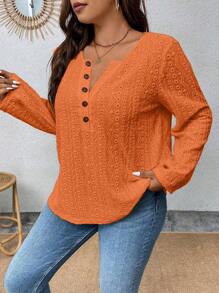 Calvaya 大碼網眼刺繡半排扣T恤