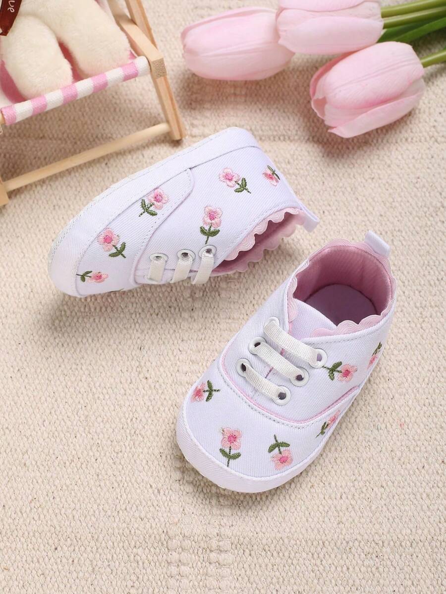 女婴系带设计花朵刺绣面料牛津鞋，适合春季 - 白色 - 查看 1
