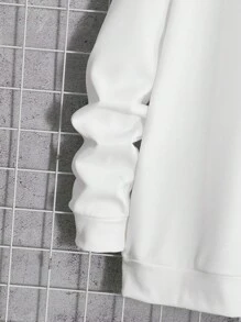 Manfinity RebelGame Men Plus Bear Print Drop Shoulder Sweatshirt - White - View 5