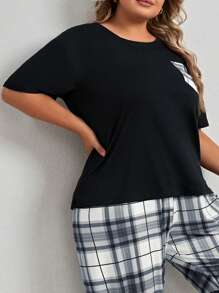 Camiseta de pijama holgada con bolsillo estampado a cuadros para talla grande