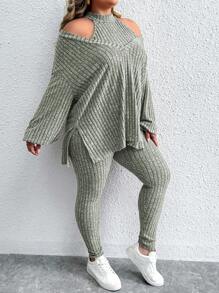 Calvaya Plus Cold Shoulder Split Hem Tee & Leggings - Green - View 7