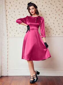 Vintamour Bow Front Puff Sleeve Dress
